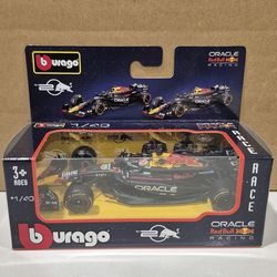Burago Oracle Red Bull Racing RB20  1:43 Die-Cast  Scale Race Car (#T1800)