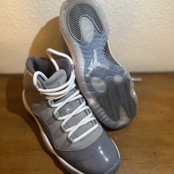 Cool Grey Jordan 11’s 