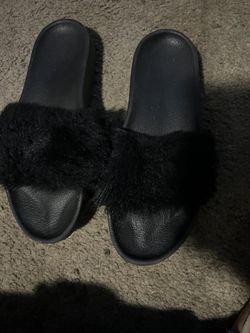Black Ugg Sandals 