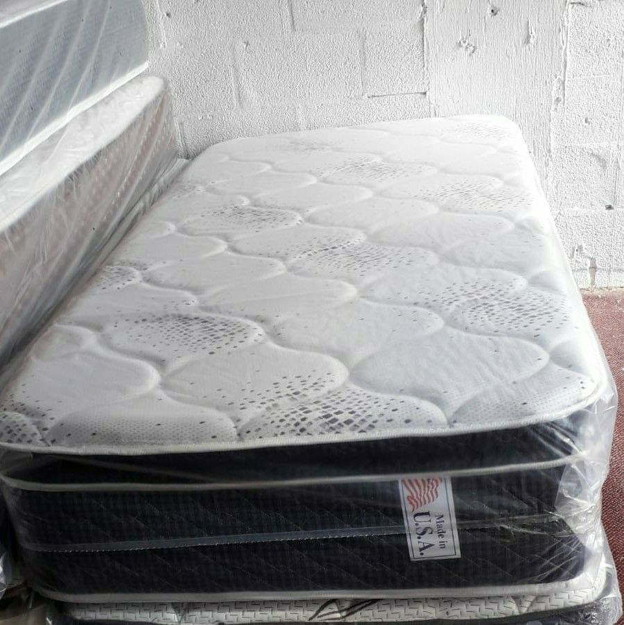GREAT SALE TWIN PILLOWTOP MATTRESS WITH FREE BOX SPRING