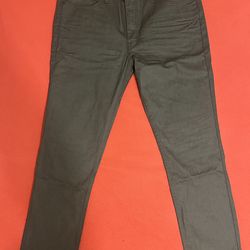 Levi’s 511 38x32 green khaki brand new with out tags