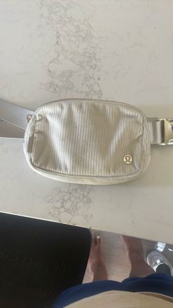Lululemon off white textured belt bag