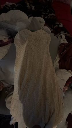 Flying tomato dress