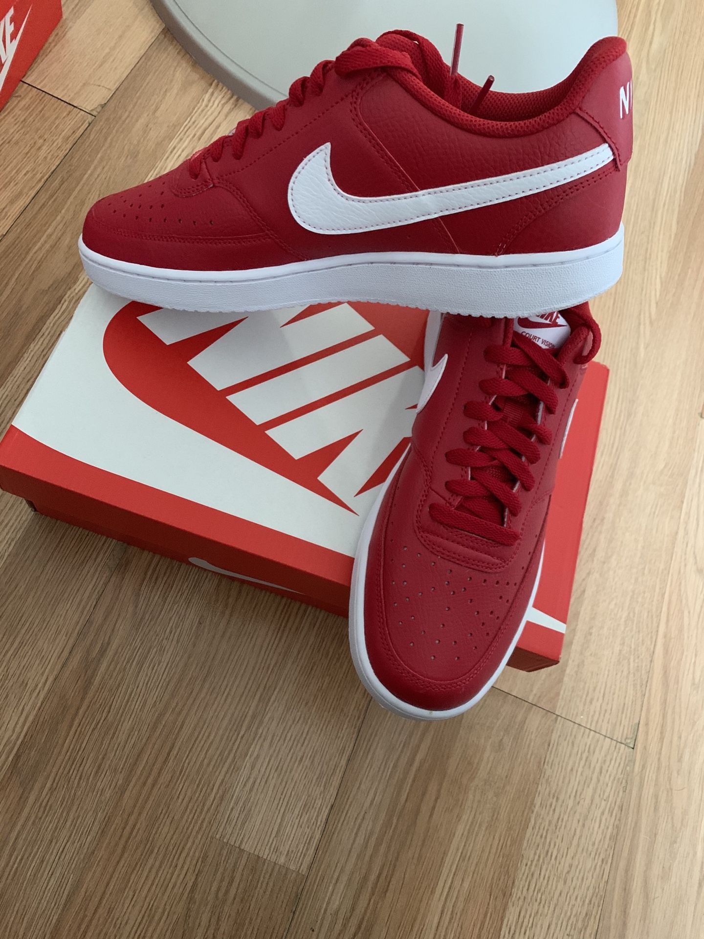 Nike court vision low red