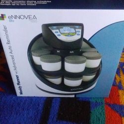 "Enovvea life" Weekly Planner for Medication