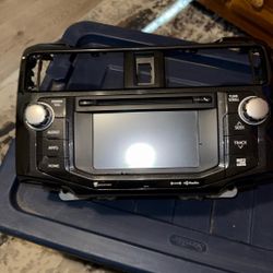 2019 4 Runner O.E.M Radio