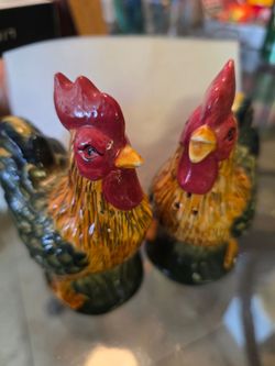 Rooster salt and pepper shakers