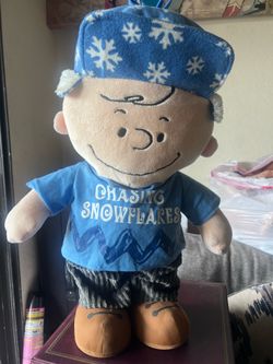 Peanuts Charlie Brown 20” Tall Door Greeter Plush