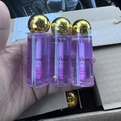 Truly Donut Glaze Lip Oil 