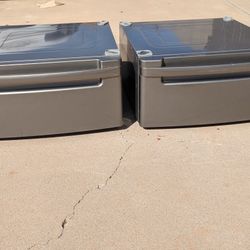 Laundry Pedestals