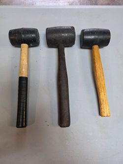3 rubber mallots