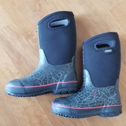 BOGS Youth Winter Rubber Boots Spiders Size 1 $30