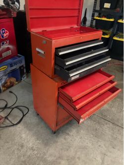 Craftsman rolling tool box(((accepting offers)))