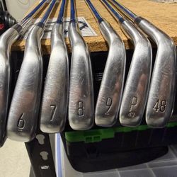 Titleist T300 Iron Set 5-P, 48°