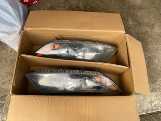 2013 Kia Optima headlights