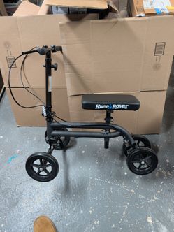 KneeRover Knee Scooter Walker