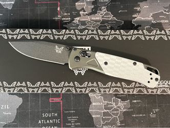 Benchmade Kith Bugout