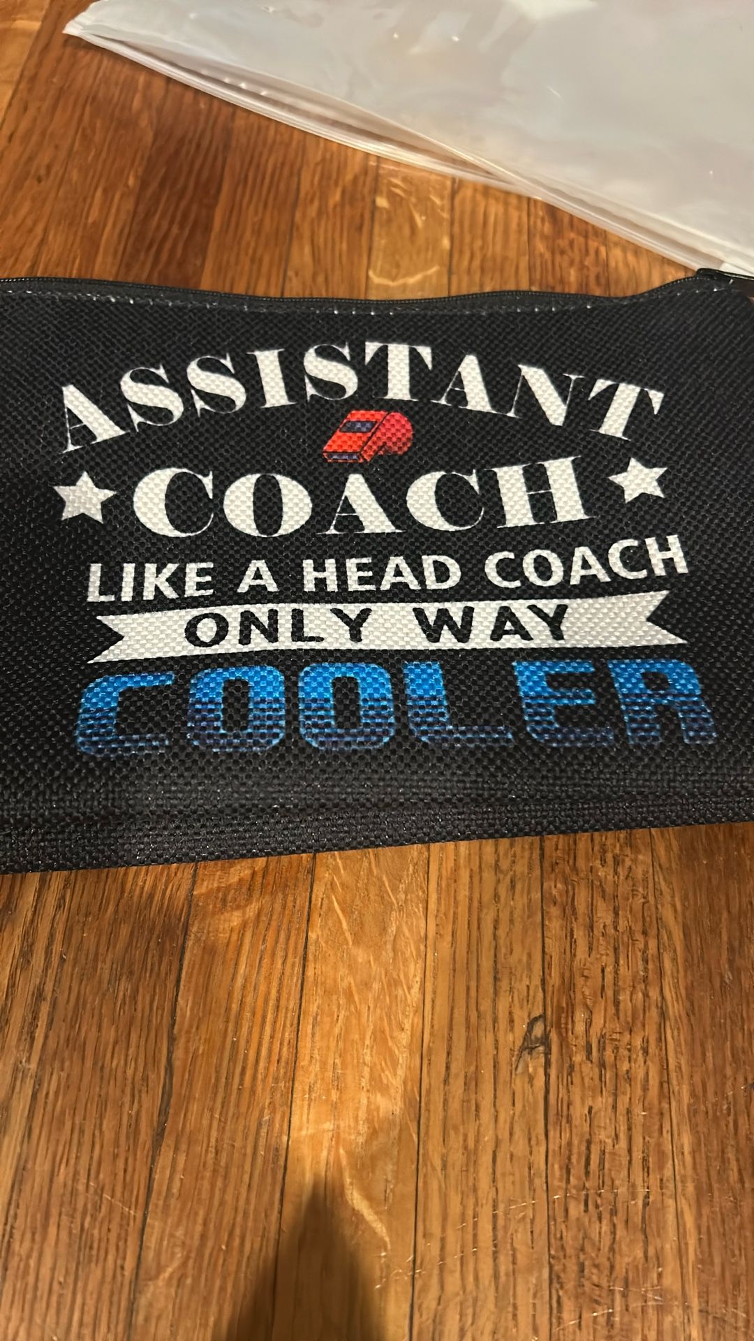 Assistant Coach Small Bag Zipper To Close
