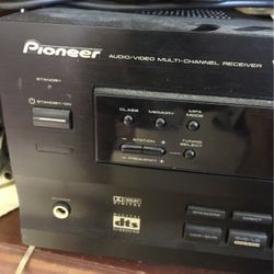 Pioneer Audio Video Multi Channel Receiver Amplifier  Very Strong  Great Condition  Many Options 