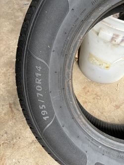 Tire 195/70 R14