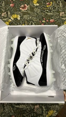Jordan 11 MID TD Cleat Gratitude