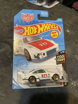 Hot Wheels Porsche 935