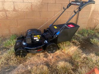 Toro Recycler Max Personal Pace Lawn Mower
