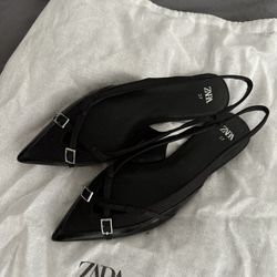 Zara Flat Shoes Sandals