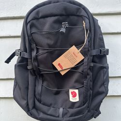 Fjallraven Skule 20 Backpack / Black / New with Tags 