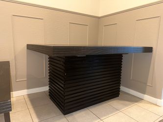 Brown Dinning Table
