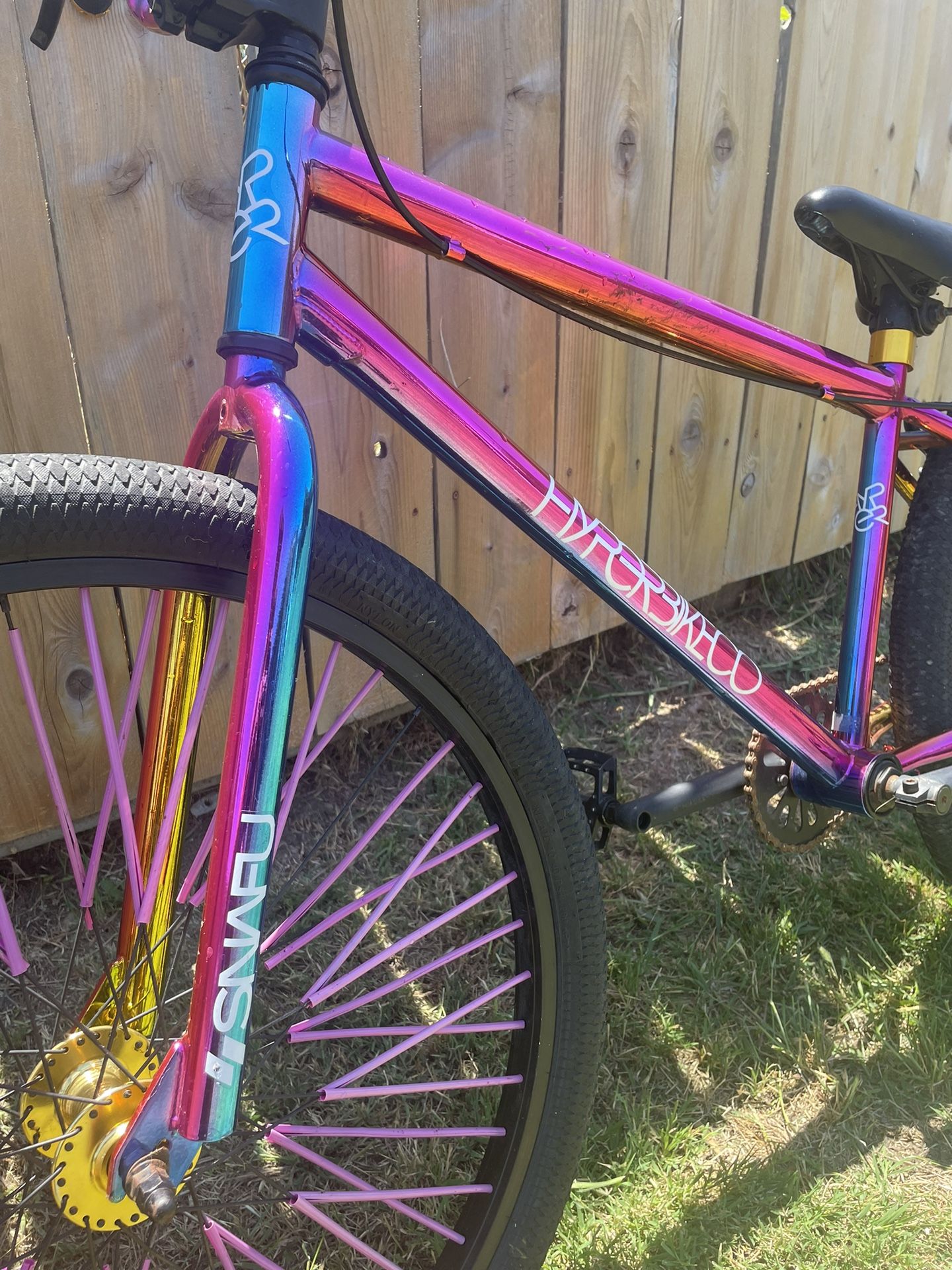 26” Hyper BMX Oil Slick Wheelie Bike