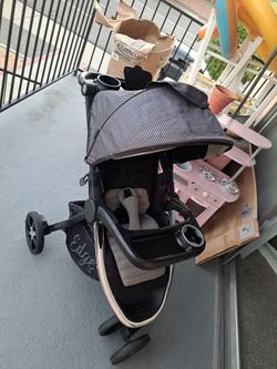stroller w/car seat