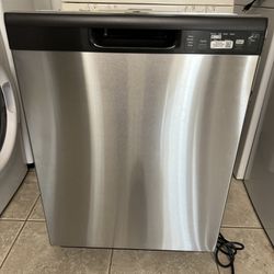 GE Brand New Dishwasher 