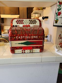 Accordion Castiglione