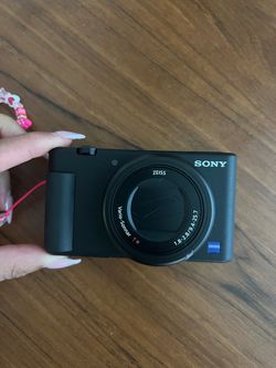Sony ZV-1 II Vlog Camera for Content Creators and Vloggers