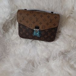 Bolso De Mano O Para Colgar.