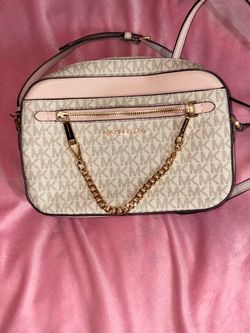 Michael Kors crossbody purse