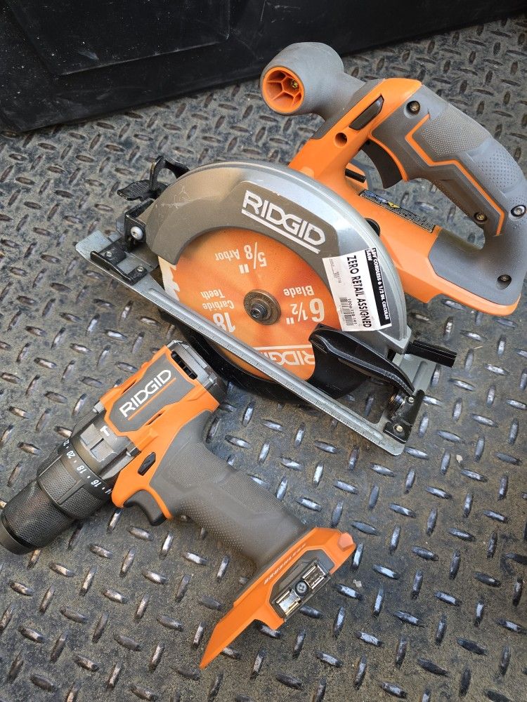 Ridgid 18-Volt Lithium-Ion Cordless circular saw and drill driver. Tools only.