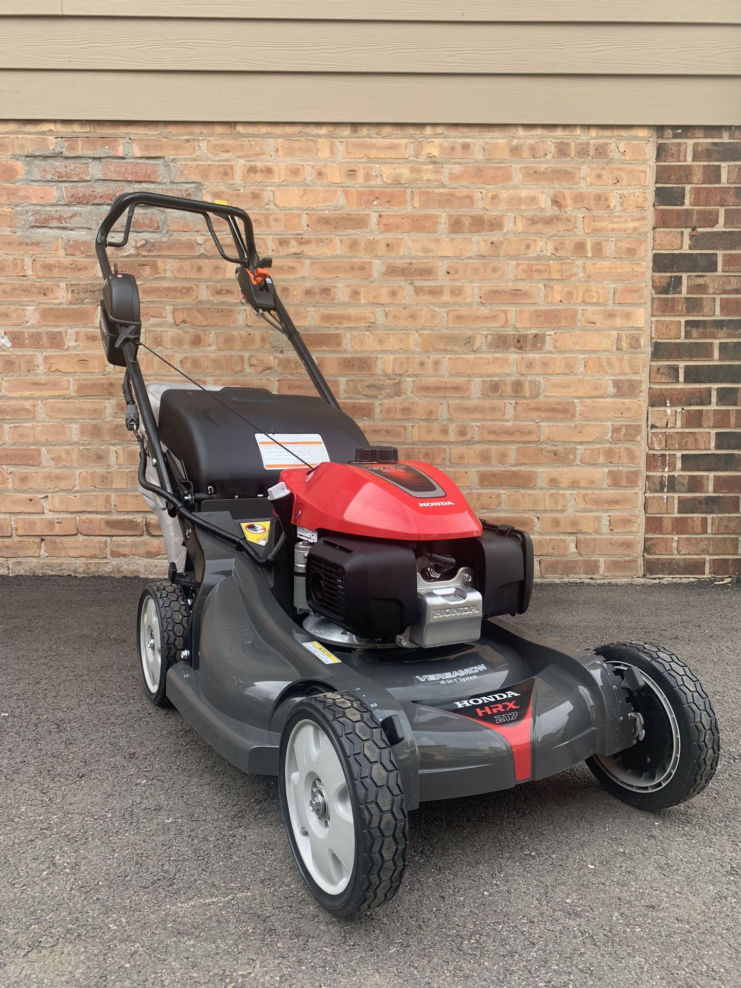 New Honda HRX217 Electric Start Lawnmower