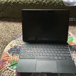 Samsung Laptop With Charger 