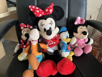 Disney Jr Lot Of Stuffed Animals 