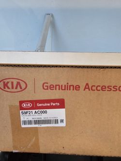 2020-2024 Kia Telluride Roof Rack Bars Never Used