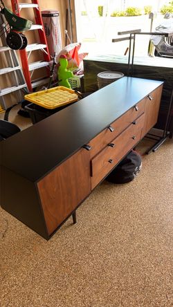 Article console