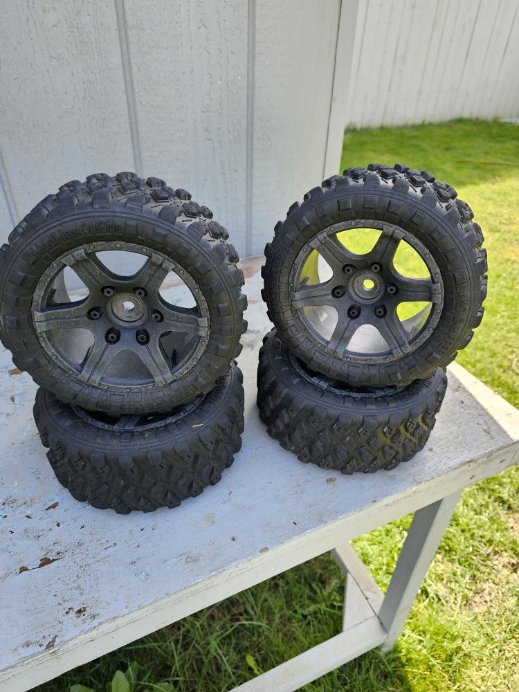 Mad Max Ground Ripper Wheels And Tires For Xmaxx