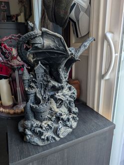 Dragon on Castle Statue