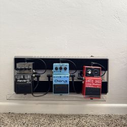 Guitar Pedals and Pedal Board