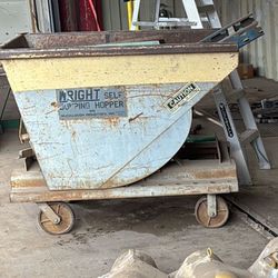 Forklift Self Dumping Hopper