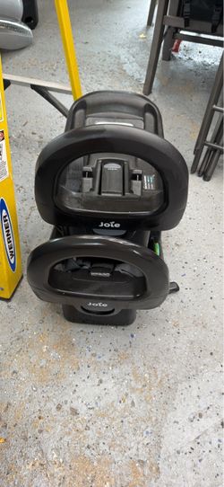 JOIE car seat adapter
