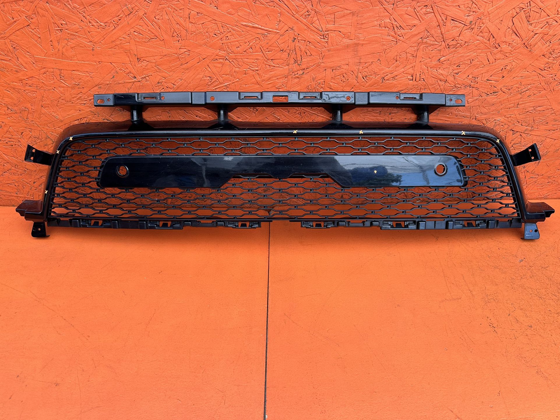 2018 2019 2020 2021 Range Rover Sport Front Bumper Grille Assembly Unit OEM