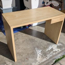 IKEA Lasse Desk